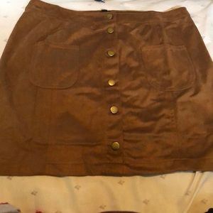 Brown fashionable skirt never worn
